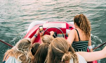 Large pedalo rental
