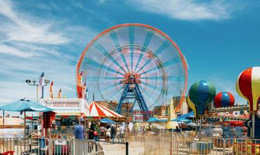 Attractions and vendors