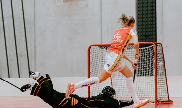 Floorball balls