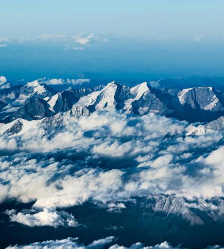 Heliskiing and heliboarding overview