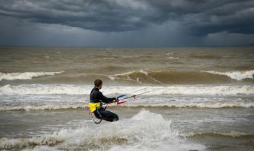 Kiteboarding lessons