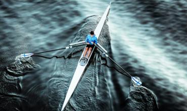 Rowing shell