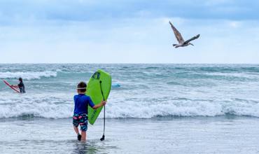 Skim boarding technique