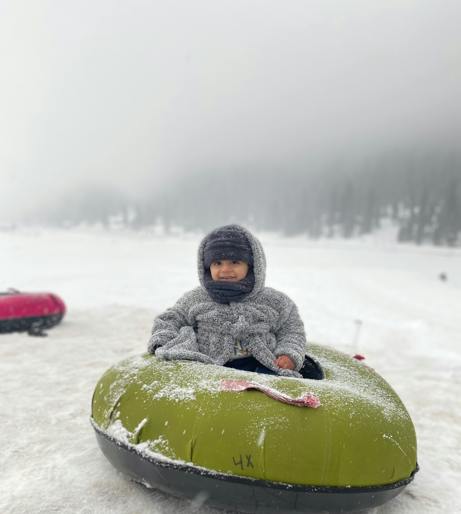 Snow tubing and doughnutting overview