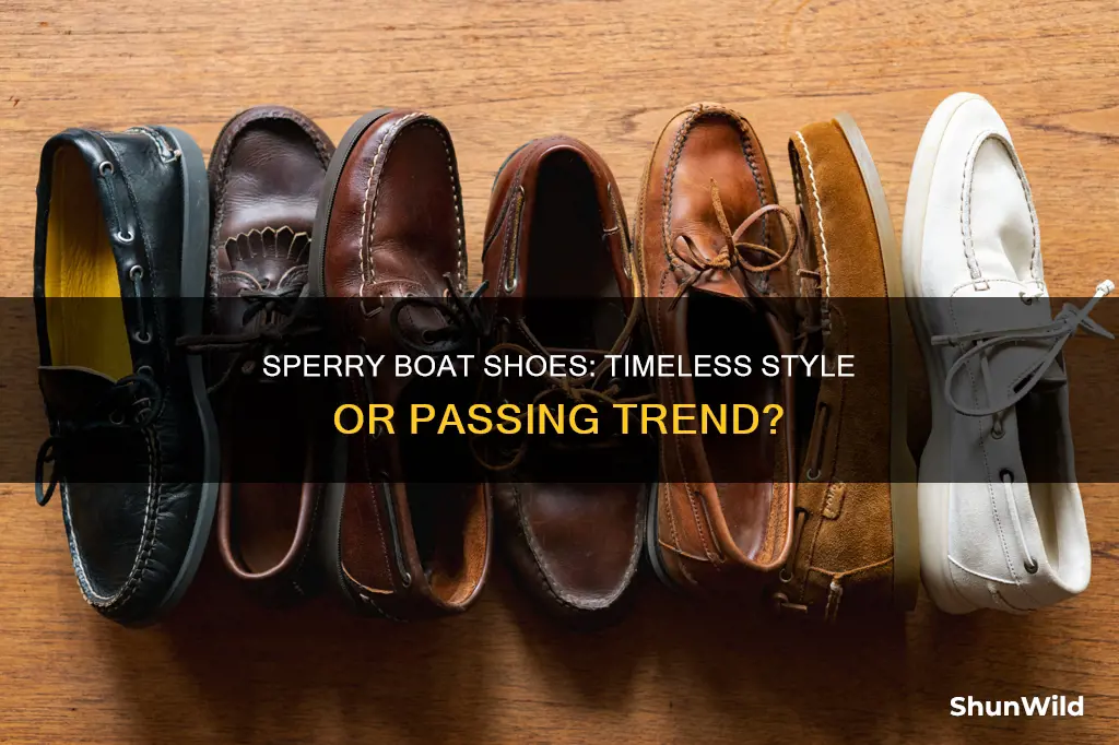 are sperry boat shoes still in style