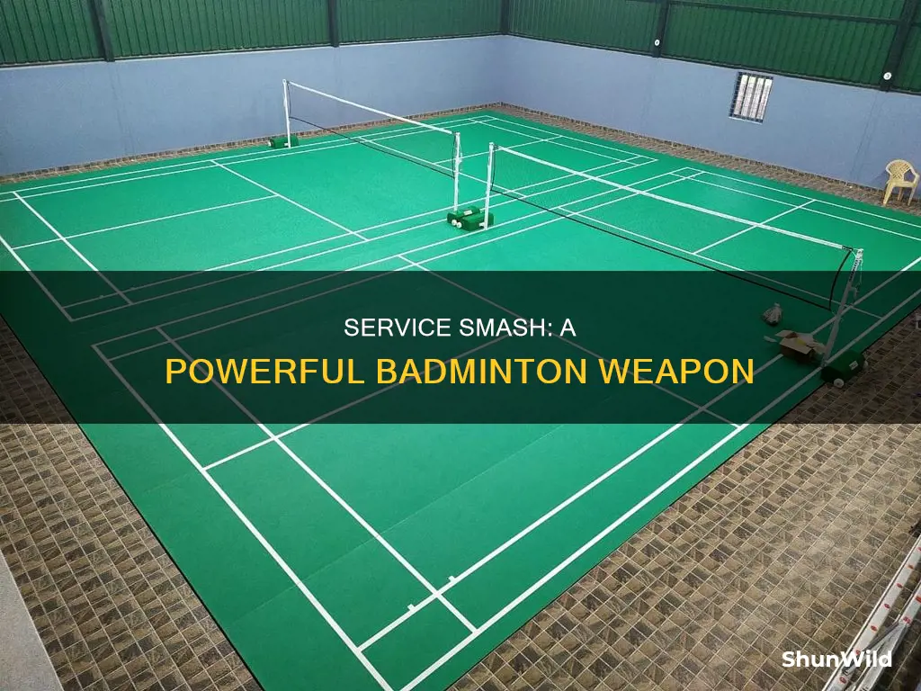 can servise smash in badminton