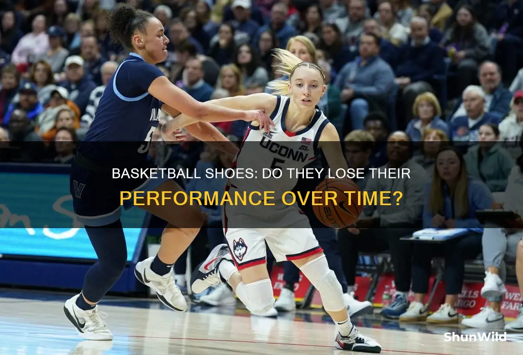 do basketball shoes lose playability