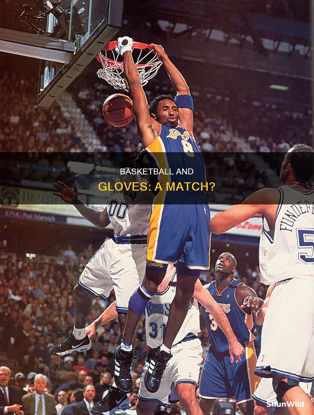 do people wear gloves in basketball