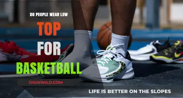 Why Low-Top Basketball Shoes are Preferred by Players