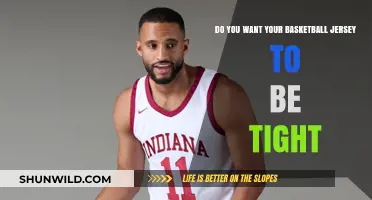 Fitted or Loose: The Perfect Jersey Fit