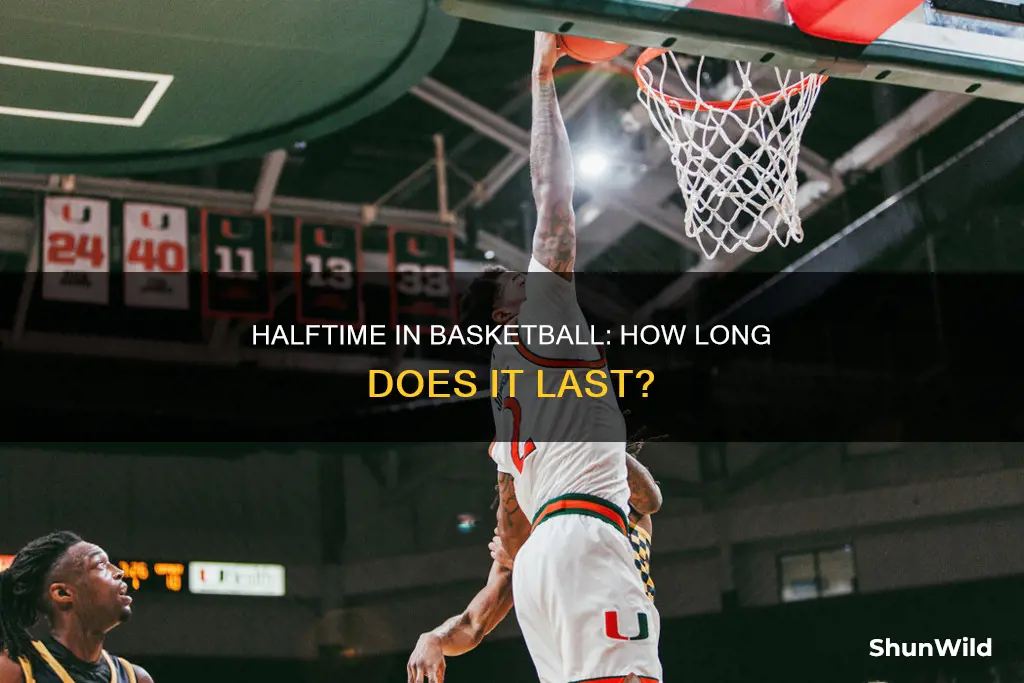 does basketball have a halftime