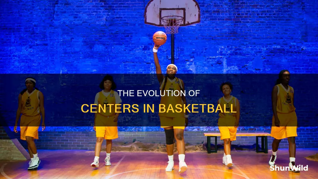 does el basketball use centers