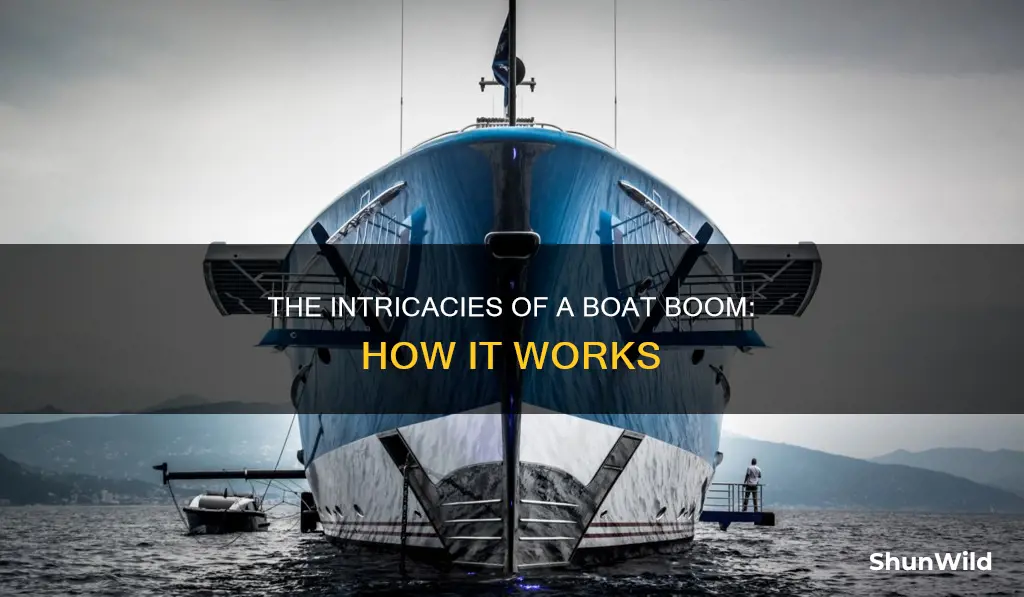 how a boat boom works