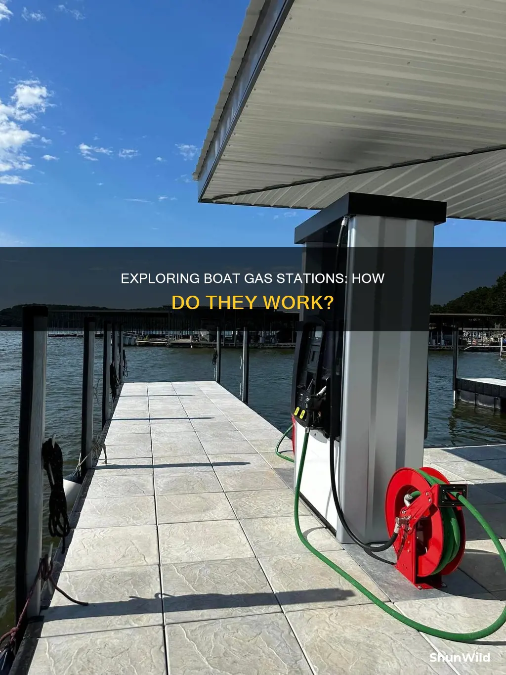 how do boat gas stations work