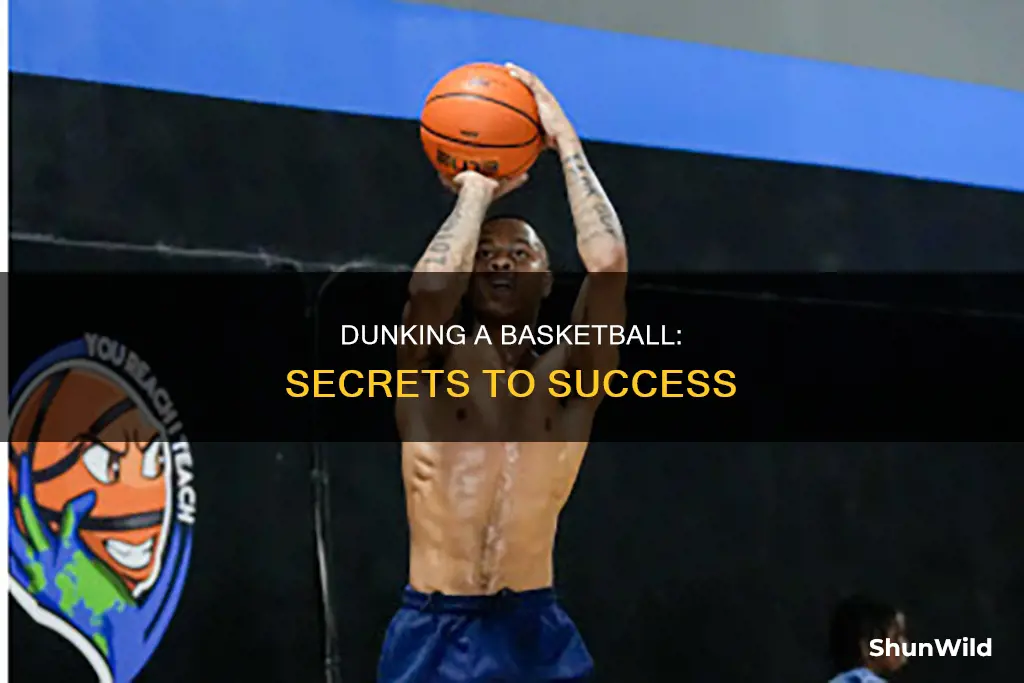 how do dunk a basketball