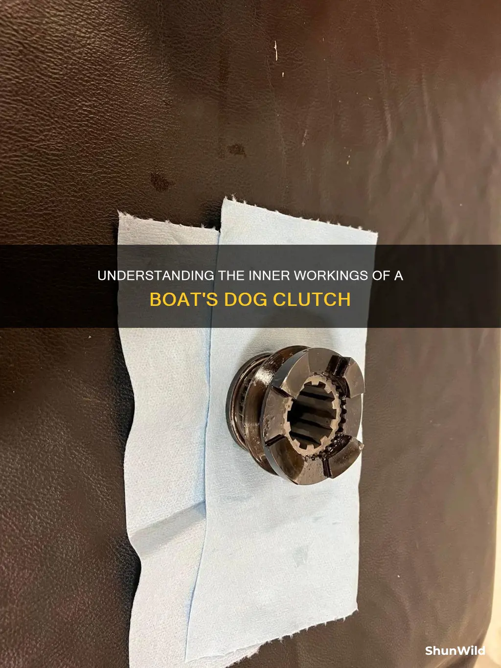 how does a boat dog clutch work