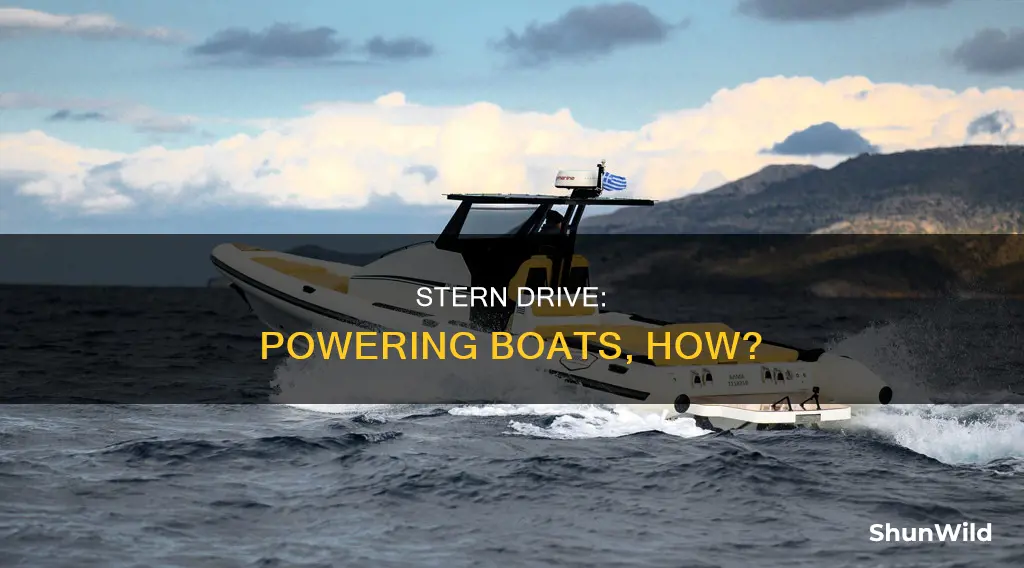 how does a stern drive work on a boat