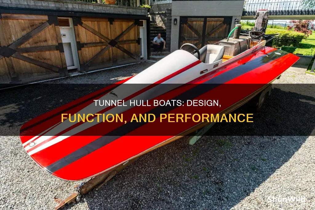 how does a tunnel hull boat work