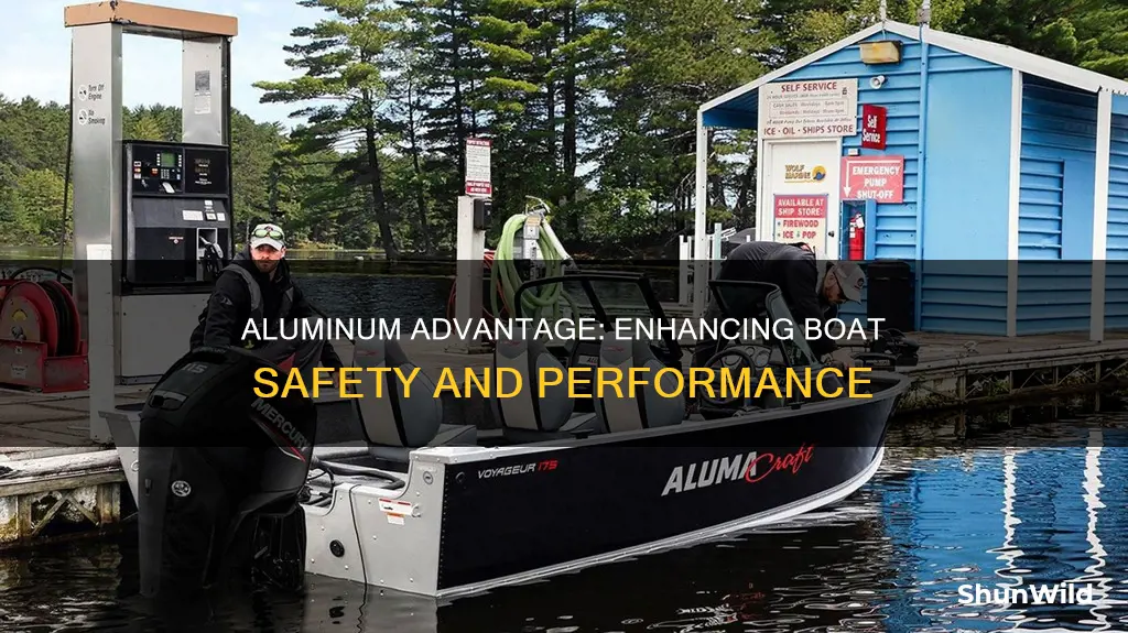 how does aluminum help boat safety