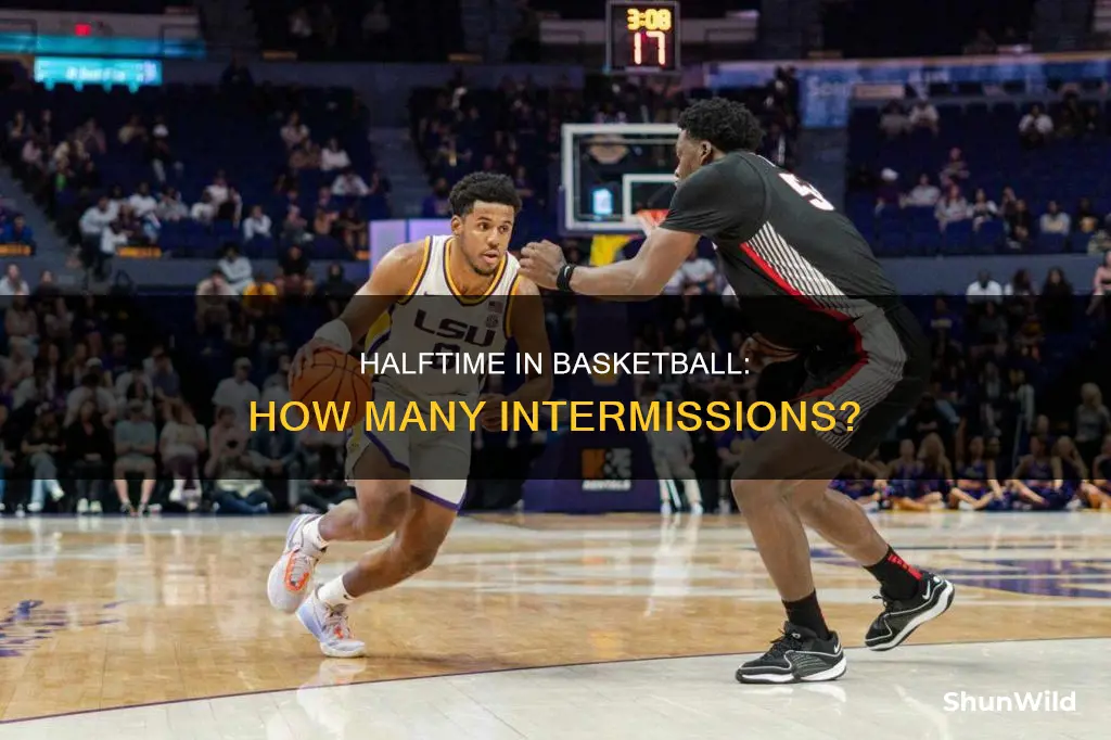 how many halves are in basketball