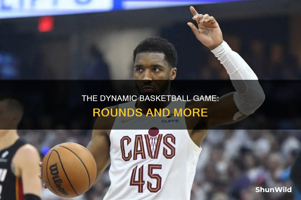 how many rounds in basketball