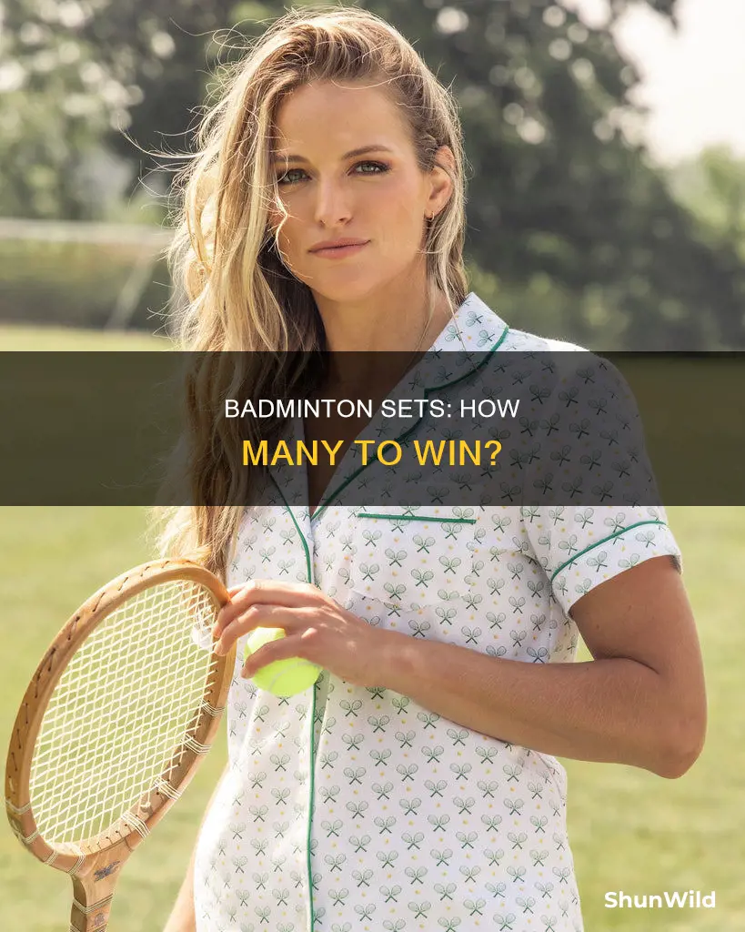 how many set in badminton