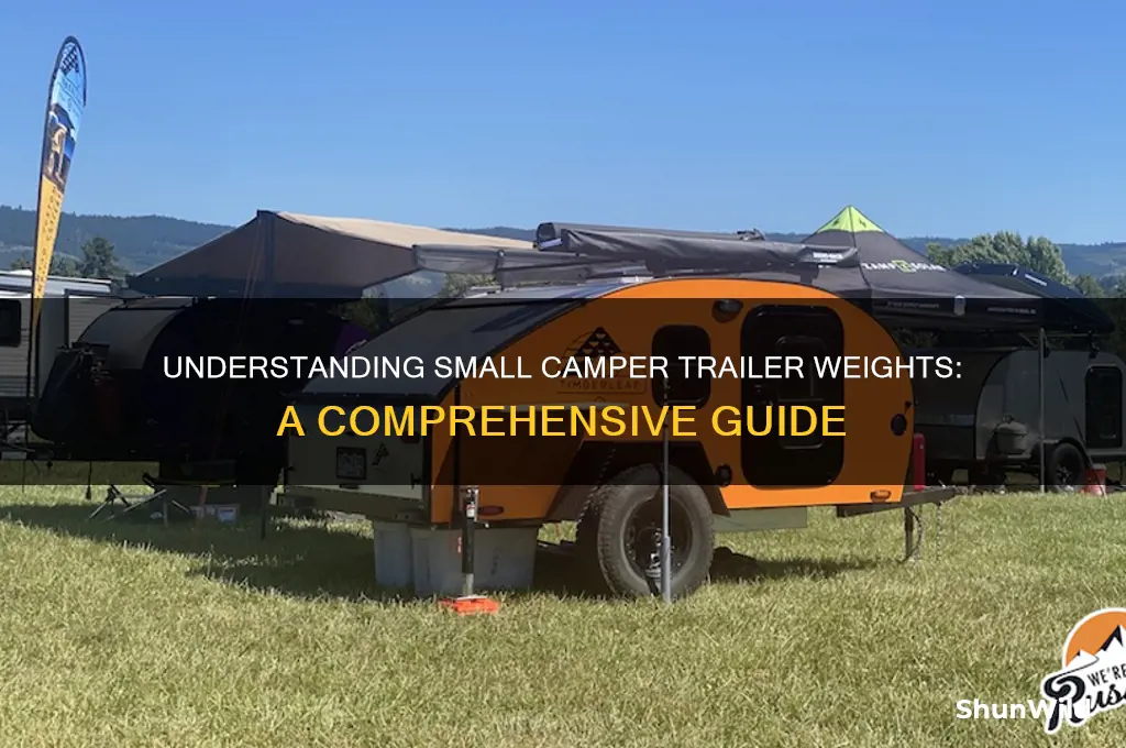 how much do small camper trailers weigh