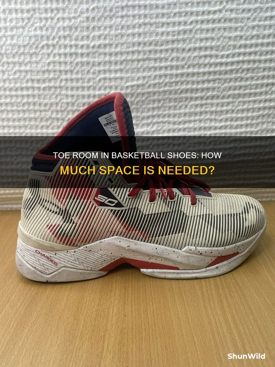 how much room for toes in basketball shoes