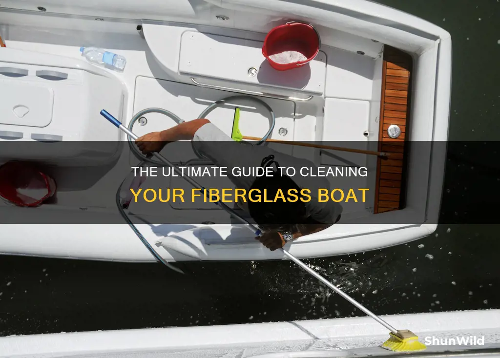 how to clean a fiberglass boat