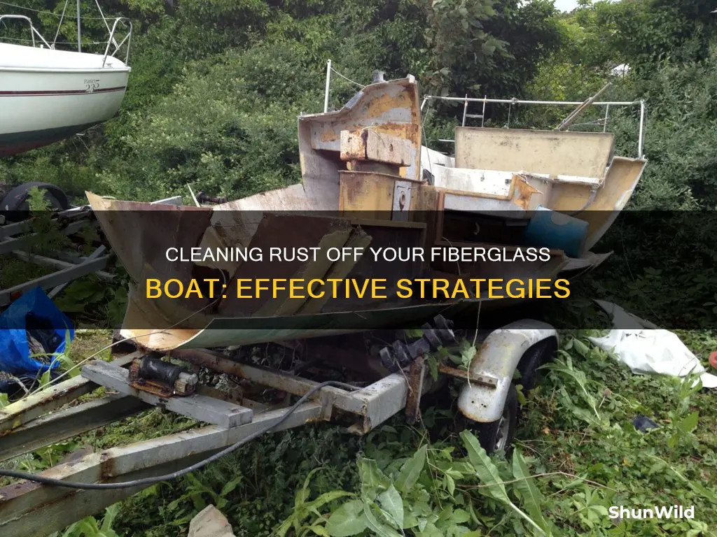 how to clean rust off fiberglass boat