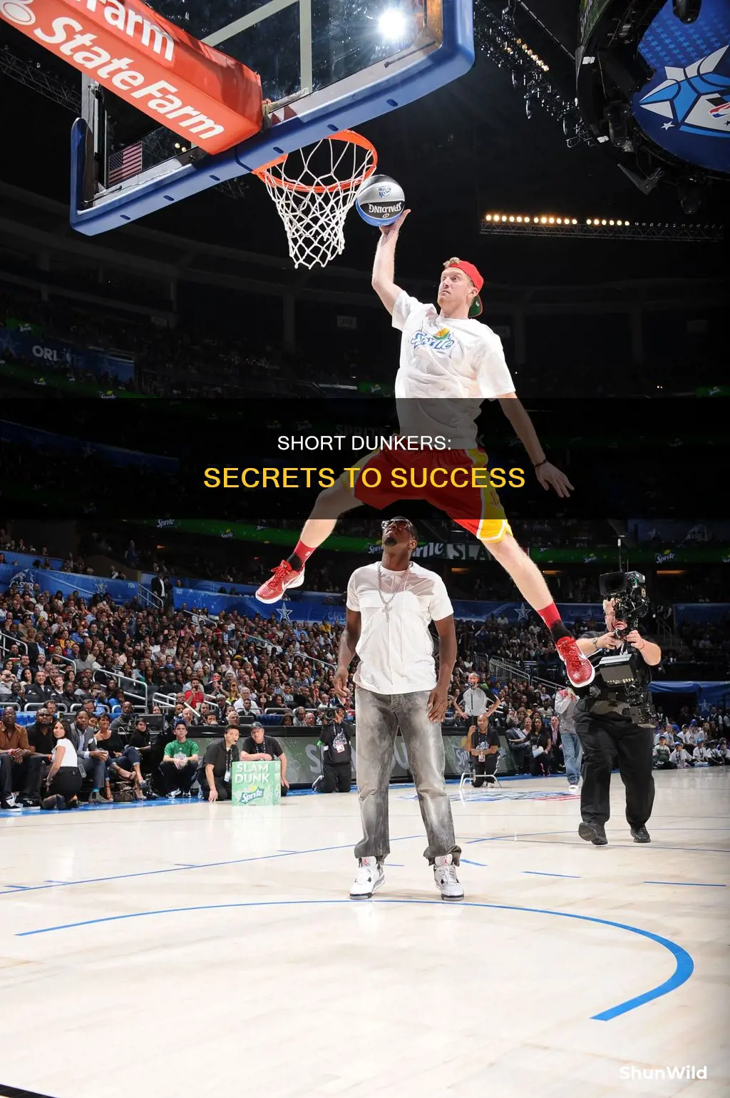 how to dunk a basketball at 5 10