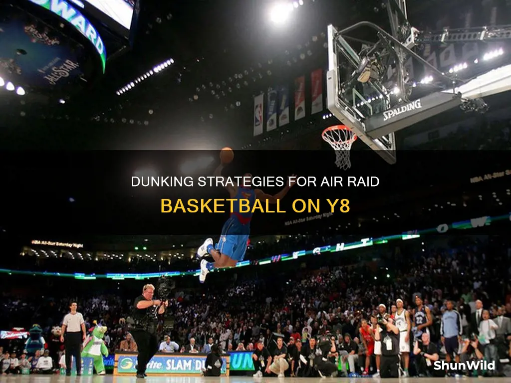 how to dunk in air raid basketball in y8