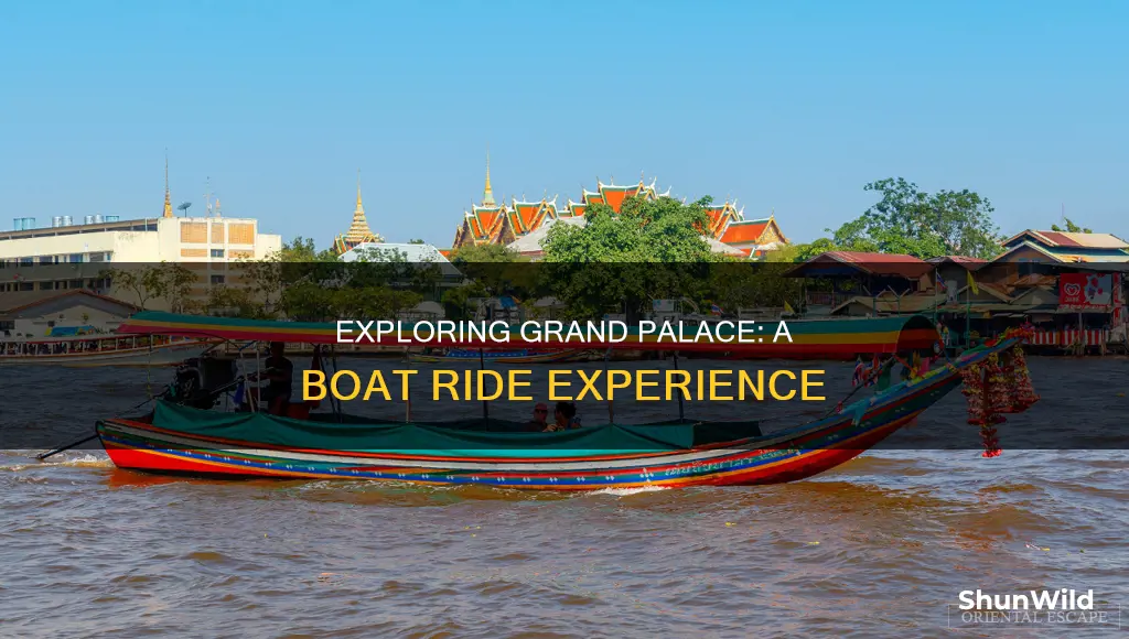 how to go to grand palace by boat