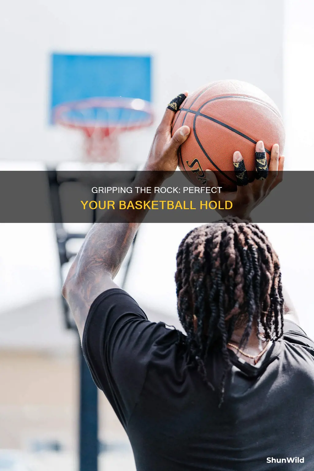 how to grip a basketball