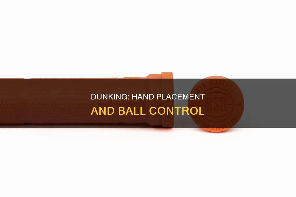 how to hold a basketball to dunk