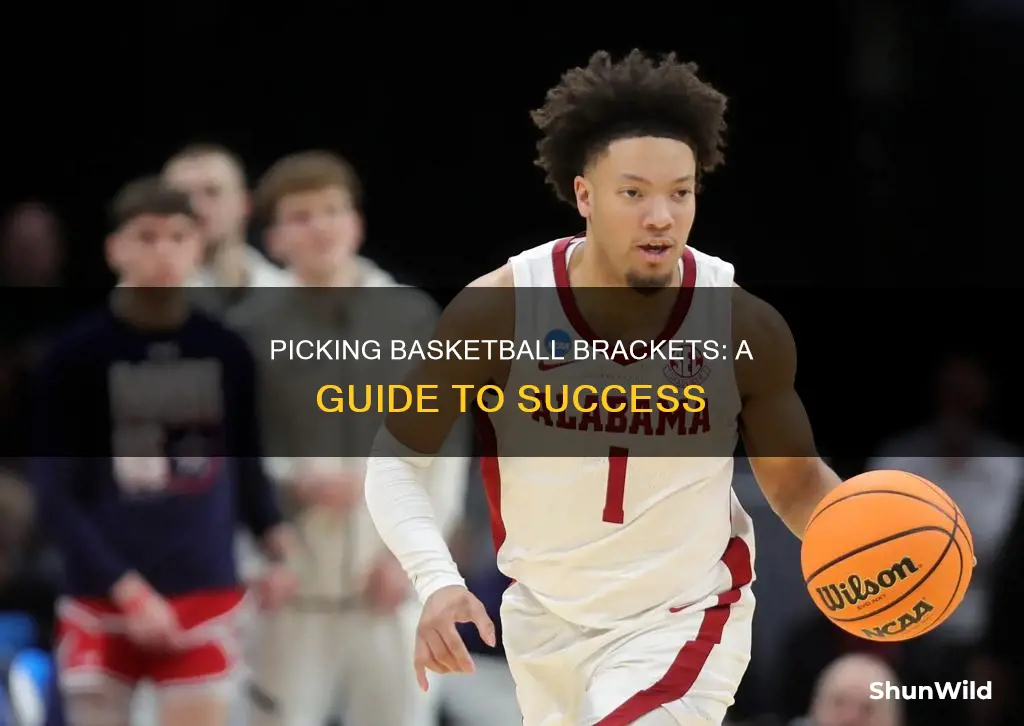 how to pick basketball brackets