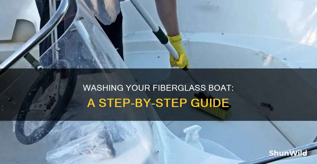 how to wash a fiberglass boat