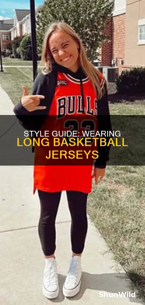 how to wear a long basketball jersey