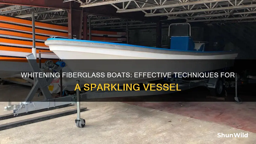 how to whiten fiberglass boat