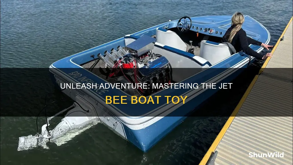 how to work jet bee boat toy