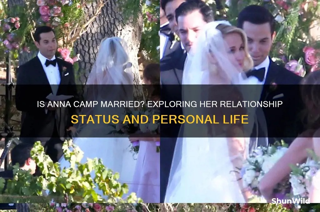 is anna camp married