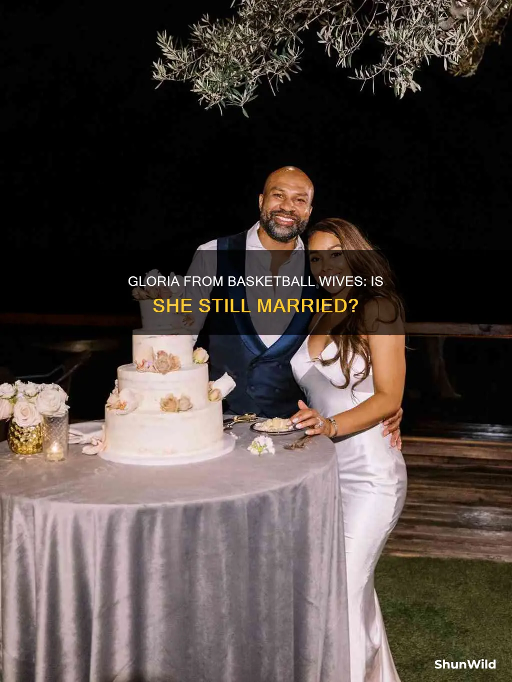 is gloria from basketball wives still married