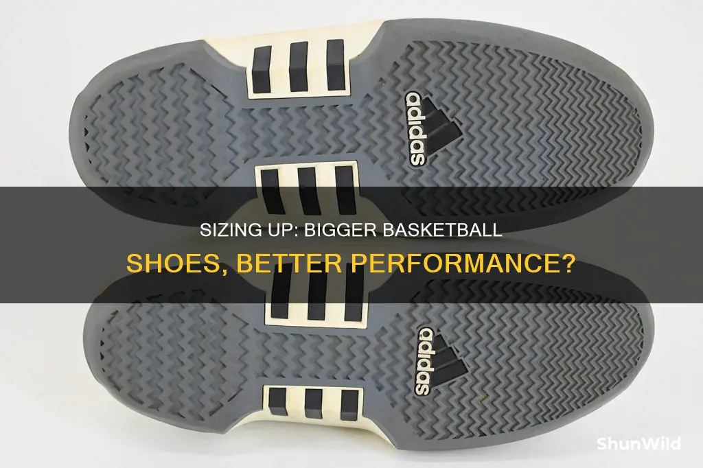 is it okay to size up basketball shoe