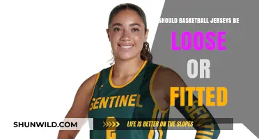 Jersey Style: Fitted vs. Loose for Basketball