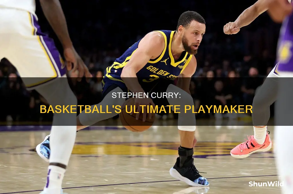 what does stephen curry do in basketball