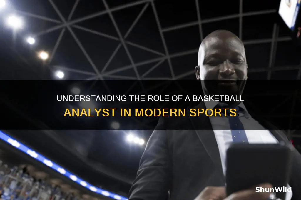 what is a basketball analyst