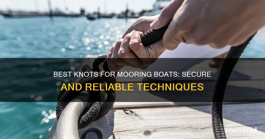 what is the best knot for mooring a boat