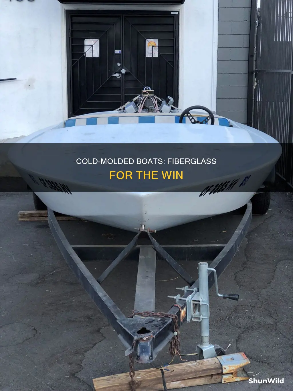 what is the best material for cold mold fiberglad boat