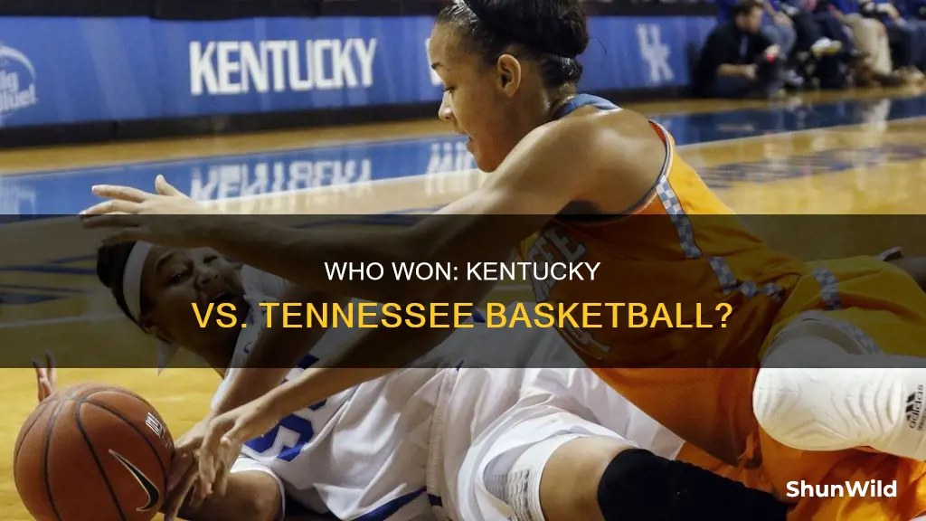 what is the score of kentucky and tennessee basketball