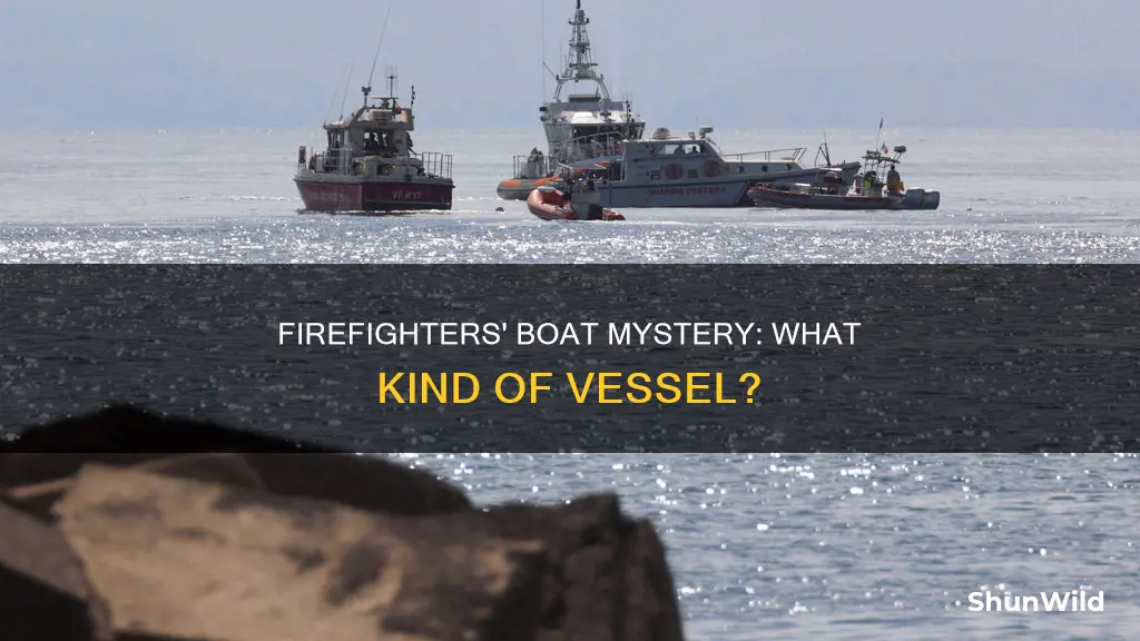 what kind of boat were the missing firefighters inm